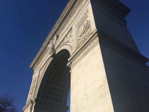 門 ワシントンスクエアーパーク gate washington square park